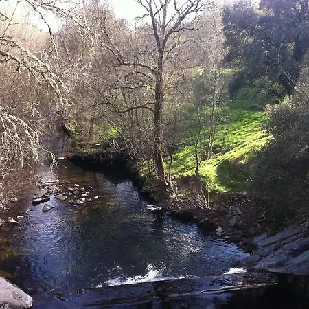 农家乐 Candeias Do Souto *